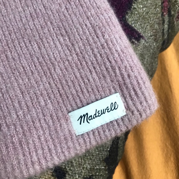 madewell pink beanie